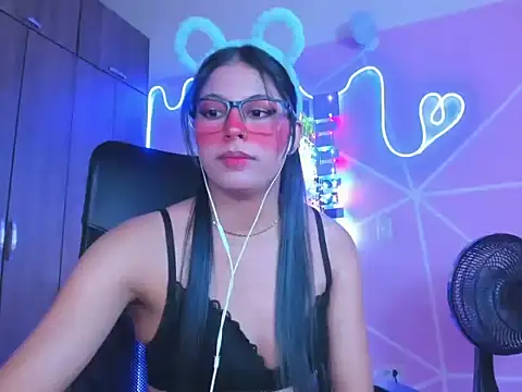  ALLYSON18  online show from 02/11/25, 02:35