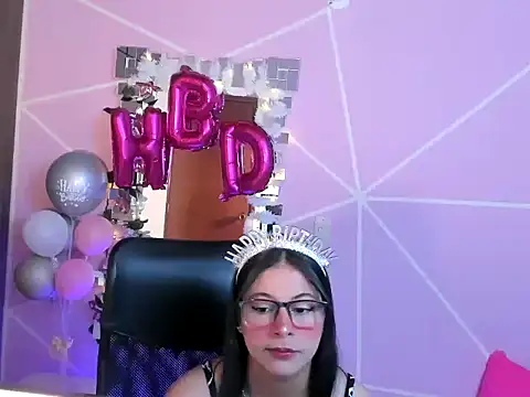  ALLYSON18  online show from 11/11/25, 12:16