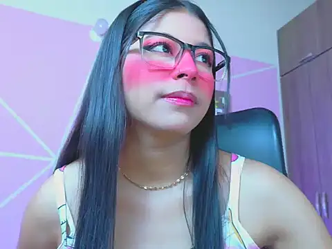 Snapshot of _ALLYSON18_ chatting on 05/23/26, 11:25 ALLYSON18 online show from 05/23/26, 11:25