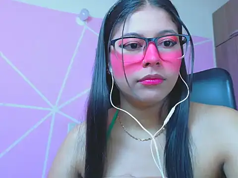 Snapshot of _ALLYSON18_ chatting on 05/25/26, 11:49 ALLYSON18 online show from 05/25/26, 11:49