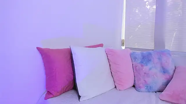 Brisa blue online show from 01/08/25, 09:12