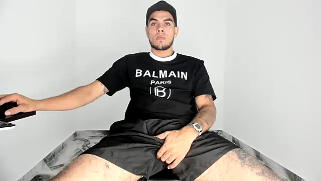 mikee scooth online show from 11/20/25, 07:57