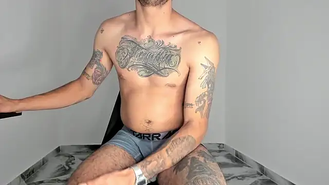 Snapshot of mikee_scooth chatting on 01/18/26, 11:30 mikee scooth online show from 01/18/26, 11:30