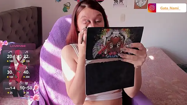 Snapshot of witchskarlata chatting on 12/07/24, 01:07 witchskarlata online show from 12/07/24, 01:07