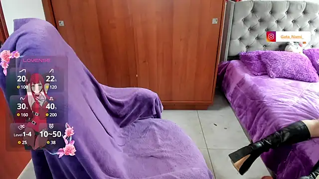 Snapshot of witchskarlata chatting on 01/11/25, 06:44 witchskarlata online show from 01/11/25, 06:44