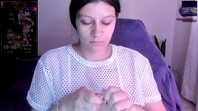 Snapshot of witchskarlata chatting on 10/27/25, 01:48 witchskarlata online show from 10/27/25, 01:48