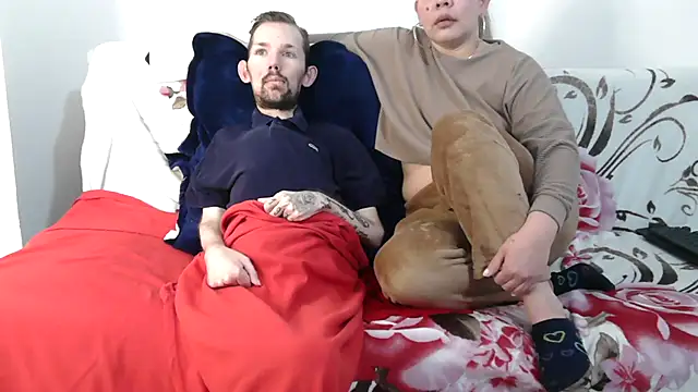 Sophia and Thomas online show from 01/16/26, 08:57