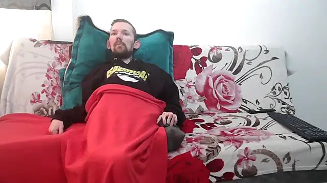 Sophia and Thomas online show from 04/14/26, 03:18