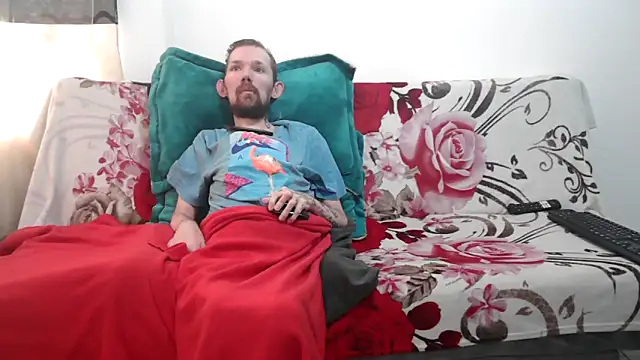 Sophia and Thomas online show from 04/15/26, 03:30