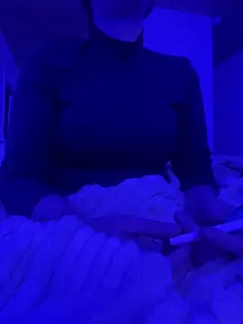 queenlo xxx online show from 12/28/24, 06:39