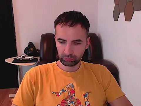 Leo 1617 online show from 10/16/25, 11:33