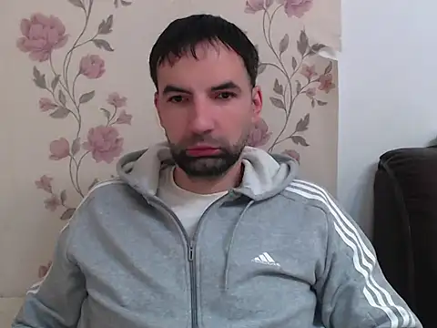 Snapshot of Leo_1617 chatting on 01/18/26, 11:14 Leo 1617 online show from 01/18/26, 11:14