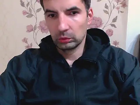 Snapshot of Leo_1617 chatting on 02/07/26, 09:51 Leo 1617 online show from 02/07/26, 09:51