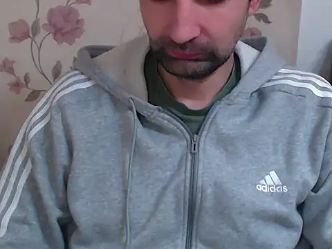 Snapshot of Leo_1617 chatting on 02/24/26, 12:14 Leo 1617 online show from 02/24/26, 12:14