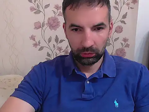 Snapshot of Leo_1617 chatting on 05/30/26, 08:44 Leo 1617 online show from 05/30/26, 08:44