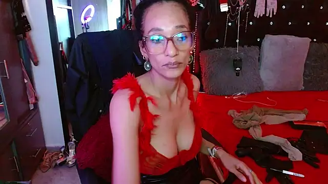 SamaraMartinez online show from 01/07/26, 09:39