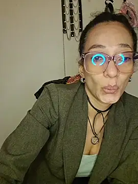 Snapshot of SamaraMartinez chatting on 04/26/26, 02:37 SamaraMartinez online show from 04/26/26, 02:37