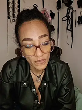 Snapshot of SamaraMartinez chatting on 04/29/26, 06:25 SamaraMartinez online show from 04/29/26, 06:25