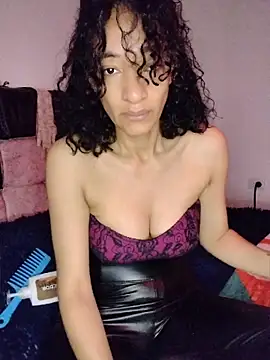 Snapshot of SamaraMartinez chatting on 06/27/26, 11:26 SamaraMartinez online show from 06/27/26, 11:26