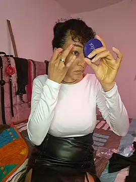 Snapshot of SamaraMartinez chatting on 07/12/26, 12:07 SamaraMartinez online show from 07/12/26, 12:07