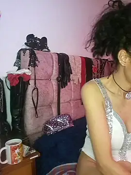 Snapshot of SamaraMartinez chatting on 07/17/26, 11:28 SamaraMartinez online show from 07/17/26, 11:28