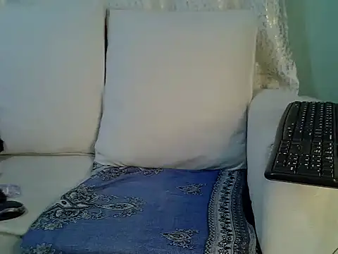 Snapshot of Caryyyl chatting on 02/06/26, 06:07 Caryyyl online show from 02/06/26, 06:07