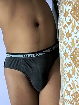 Snapshot of Mr-Ms-Indian-Sex chatting on 02/08/25, 11:01 Mr-Ms-Indian-Sex online show from 02/08/25, 11:01