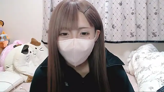  hiyor  online show from 10/31/25, 05:25