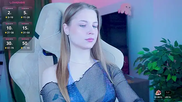 CuteMousee online show from 11/10/25, 05:39