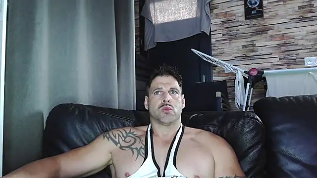 XxBigboybandxX online show from 11/02/25, 01:02