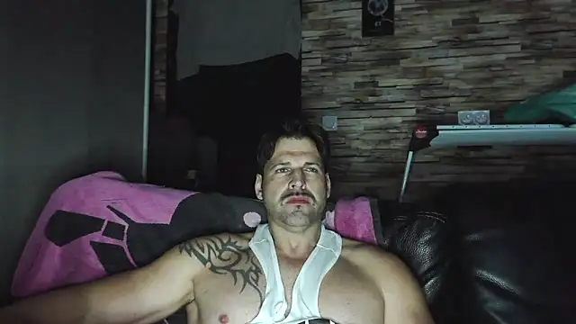 XxBigboybandxX online show from 01/15/26, 06:44