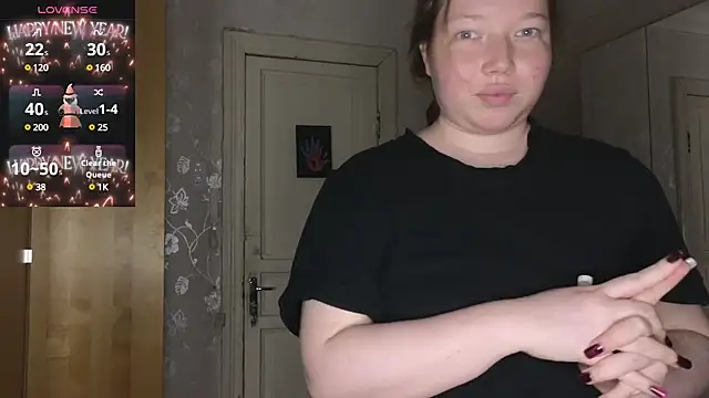 Snapshot of Blush_Lolaa chatting on 02/10/25, 12:18 Blush Lolaa online show from 02/10/25, 12:18