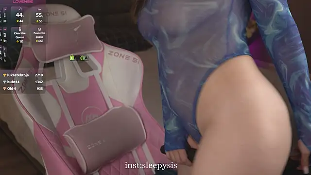 Snapshot of Sleepy_SIS chatting on 02/24/25, 03:20 Sleepy SIS online show from 02/24/25, 03:20