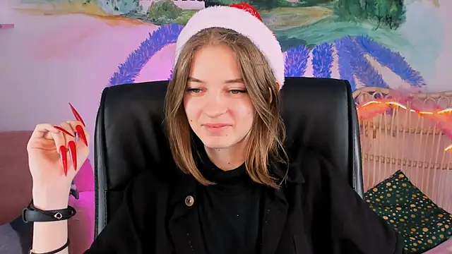 TinaDavil online show from 12/22/24, 07:10