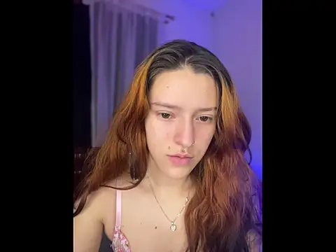 Snapshot of Ginger_Foxy chatting on 05/14/26, 04:19 Ginger Foxy online show from 05/14/26, 04:19