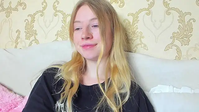 minidivaa  online show from 12/07/24, 08:22