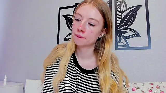 minidivaa  online show from 02/16/25, 01:16