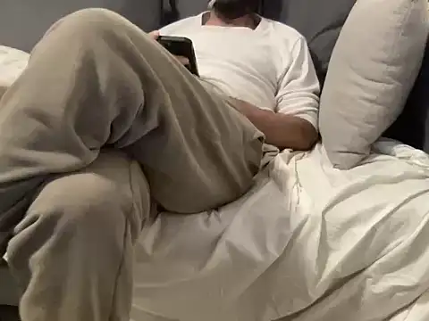 4small4inchlol online show from 02/02/26, 09:46