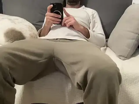 4small4inchlol online show from 03/14/26, 12:17