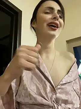 SandraCarter online show from 02/09/25, 04:50