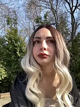 SandraCarter online show from 03/10/25, 07:10