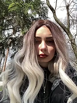 SandraCarter online show from 03/20/25, 08:09