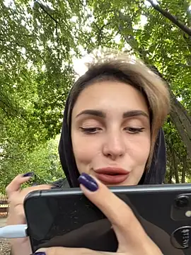 SandraCarter online show from 09/19/25, 06:04