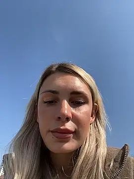 SandraCarter online show from 03/18/26, 08:06