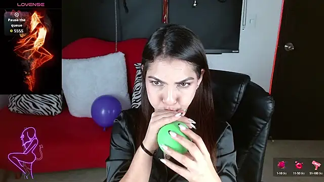 Carolaine69  online show from 09/15/25, 01:44