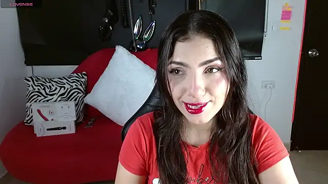 Carolaine69  online show from 04/17/26, 01:36