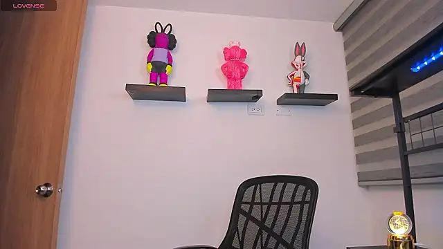 Gangster Girl online show from 03/03/26, 05:13