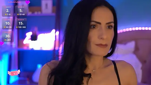 RaisaVawn online show from 04/14/26, 06:08