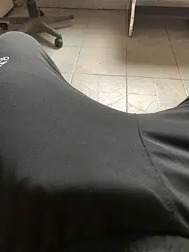 nik99xxx online show from 01/13/25, 12:35