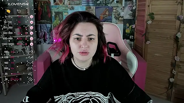 Lana  May online show from 01/16/25, 11:48